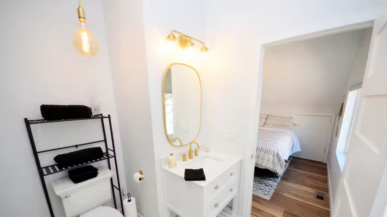 Photo of Bathroom in Whittier