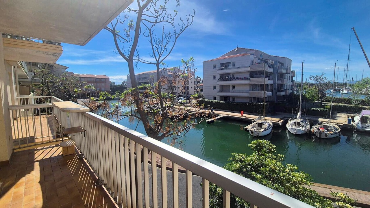 Photo of Outdoor in Le Port