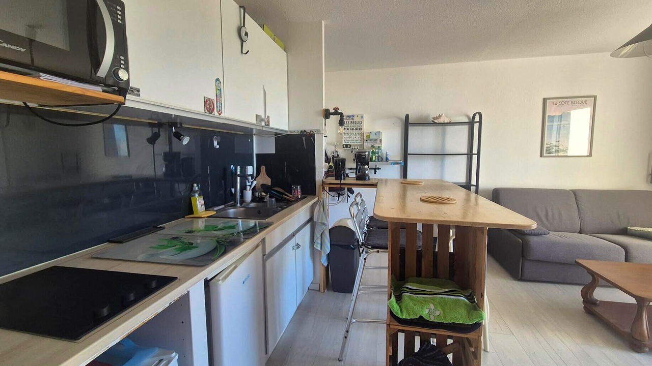 Photo of Kitchen in Le Port