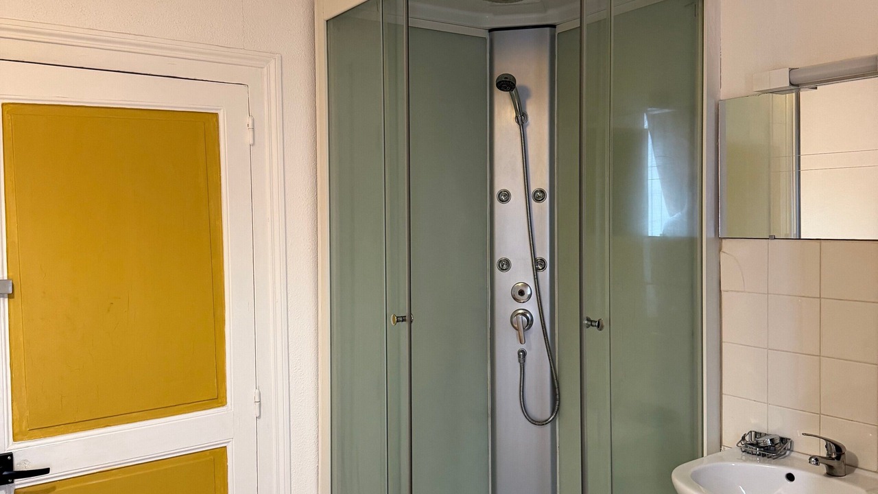 Photo of Bathroom in Bourges