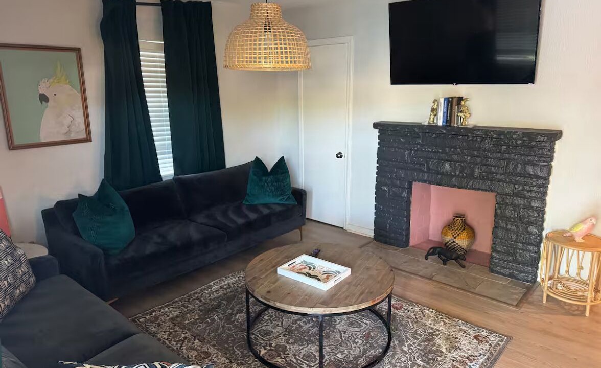 Photo of Livingroom in Crestline Heights