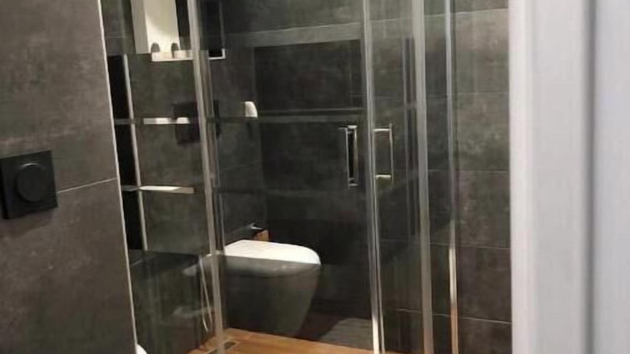Photo of Bathroom in Meyzieu
