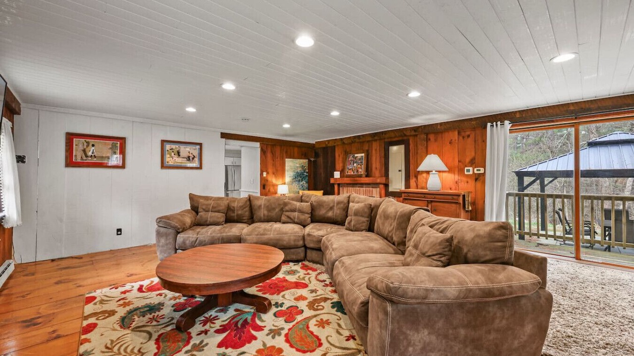 Photo of Bedroom in Great Barrington