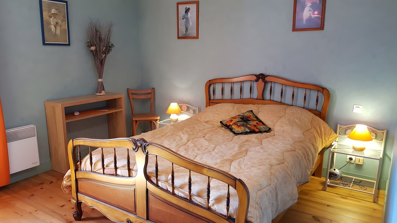 Photo of Bedroom in Notre-Dame-de-Cenilly
