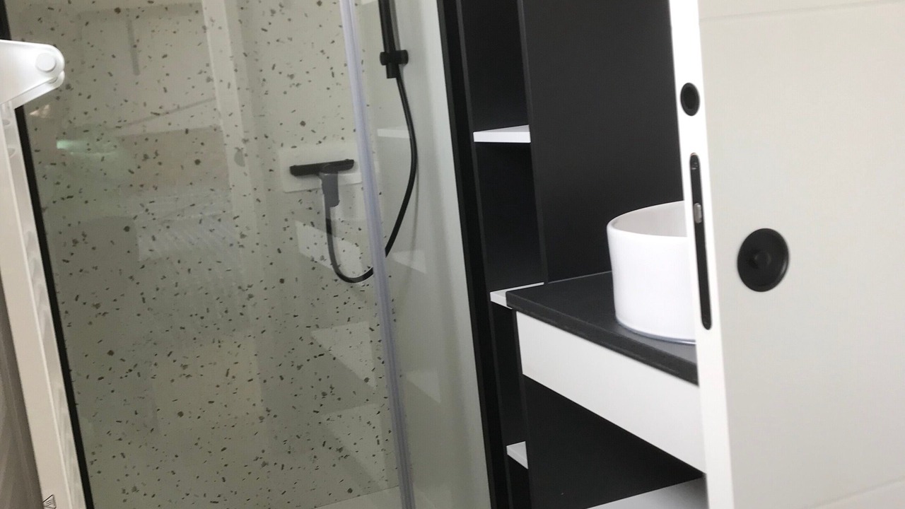 Photo of Bathroom in Saint-Pair-sur-Mer