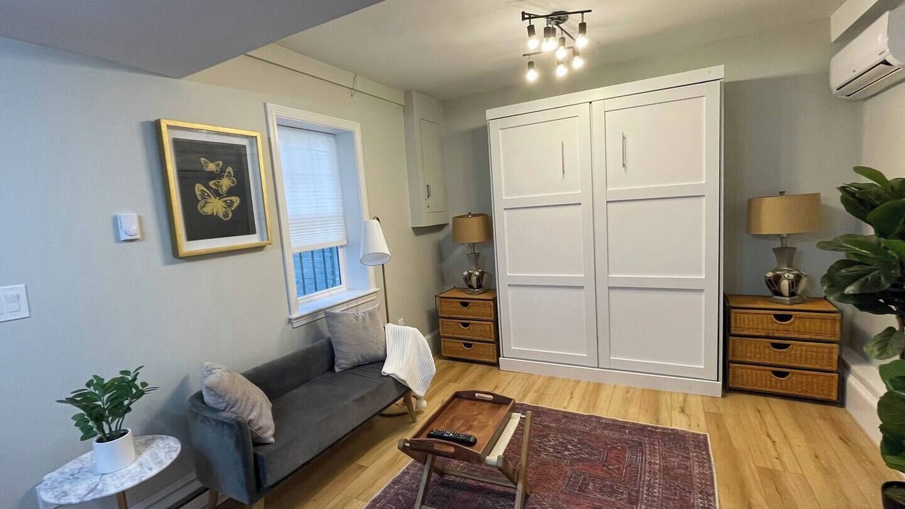 Photo of Bedroom in Cleveland Circle