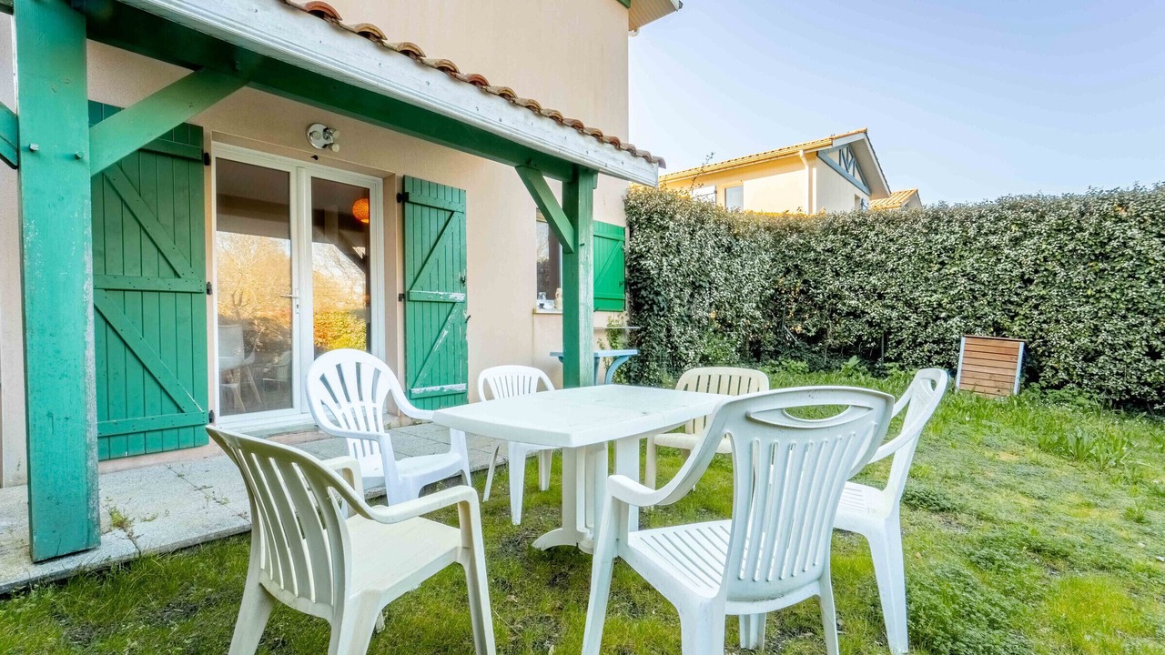 Photo of Outdoor in Bias