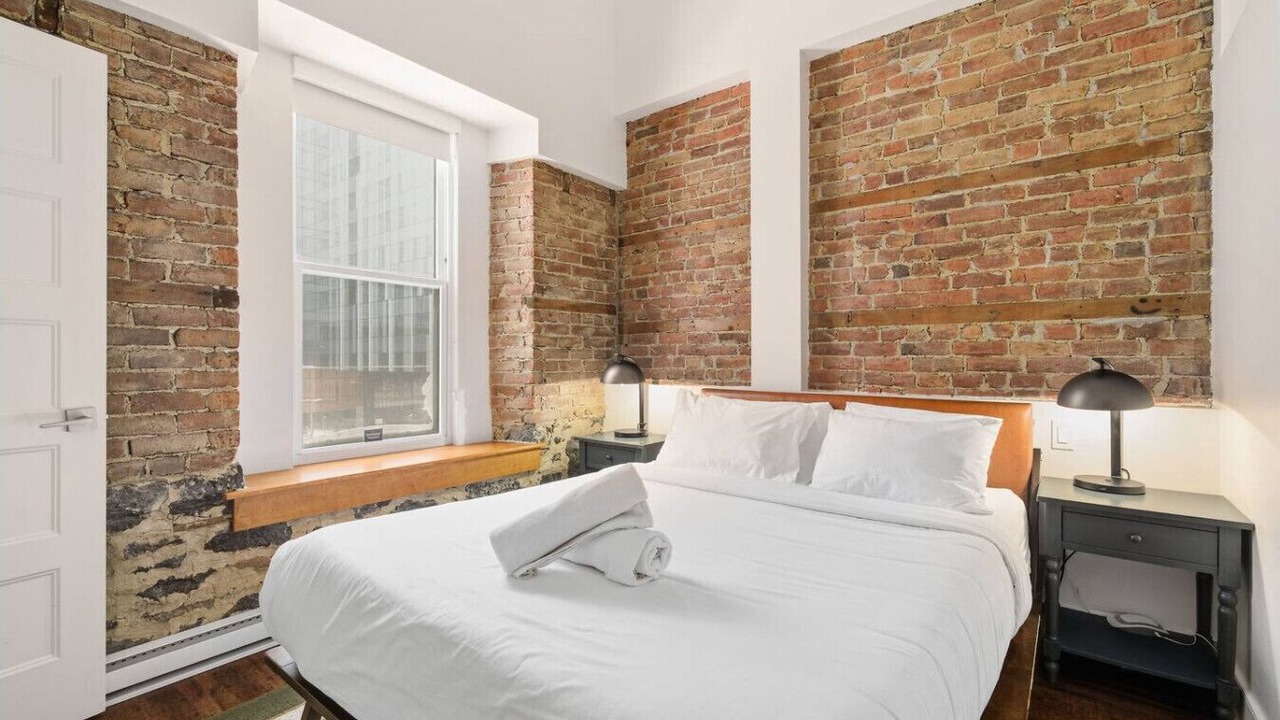 Photo of Bedroom in Chinatown
