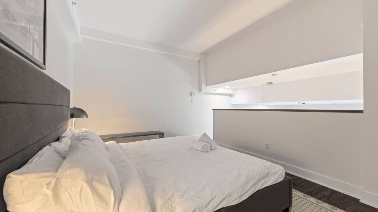 Photo of Bedroom in Chinatown