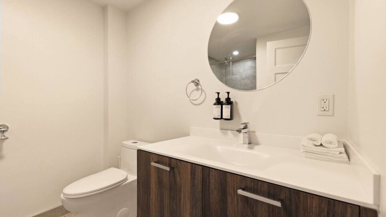Photo of Bathroom in Chinatown