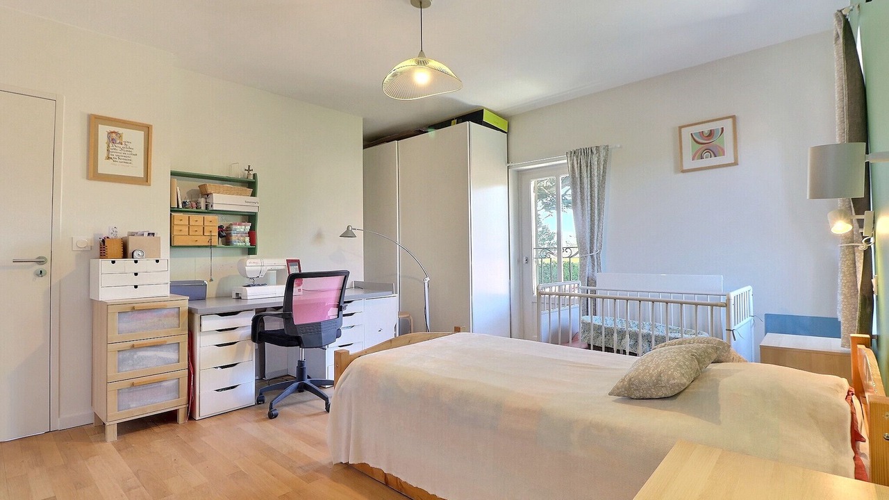 Photo of Bedroom in Vernay