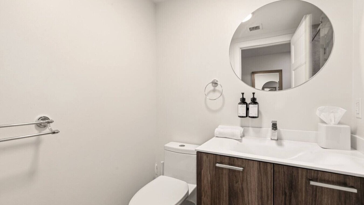 Photo of Bathroom in Chinatown