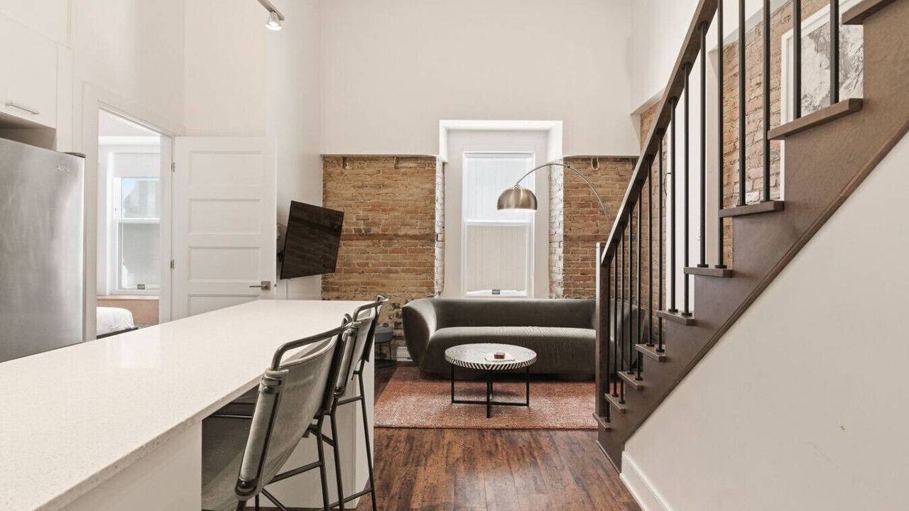 Photo of Livingroom in Chinatown