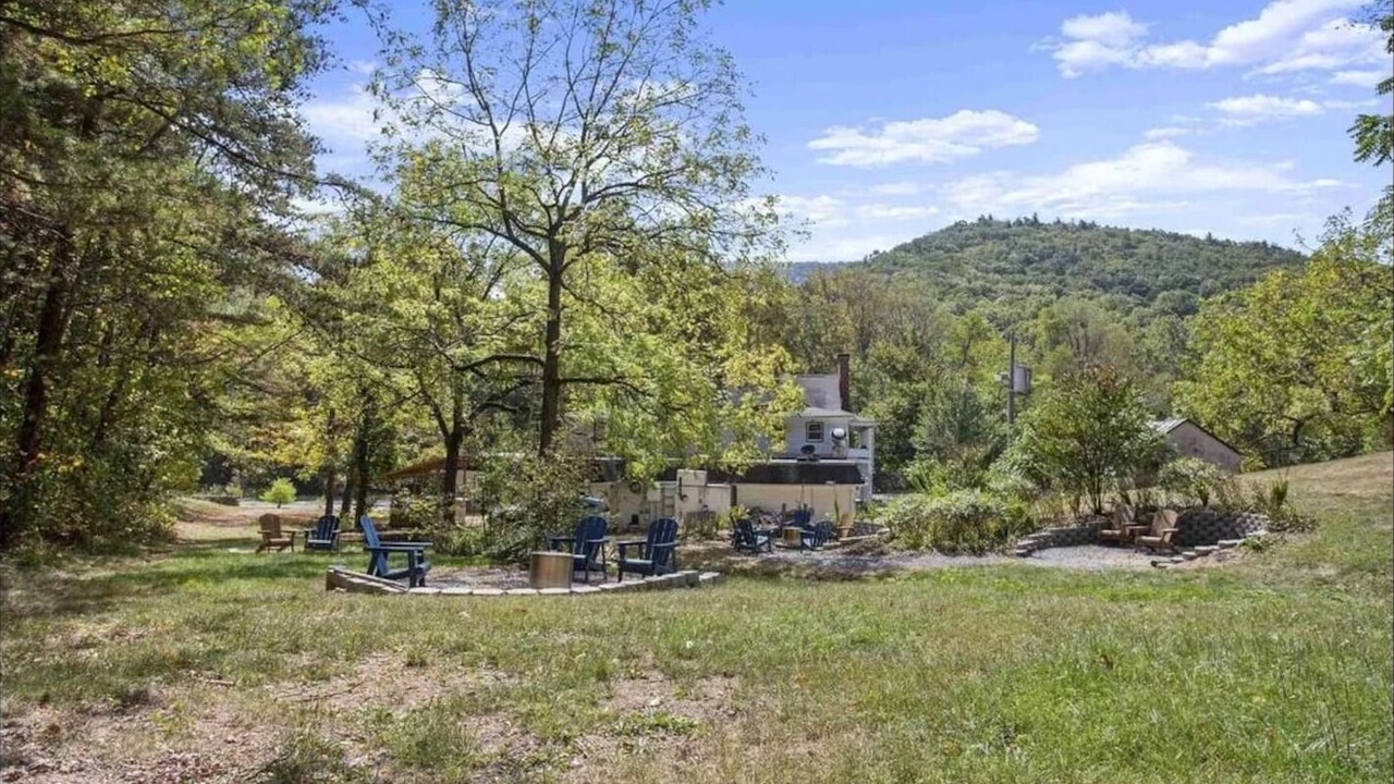 Photo of Outdoor in Harper