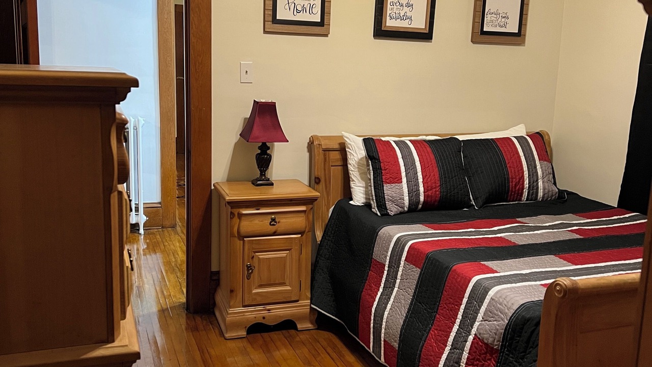 Photo of Bedroom in Bellepoint