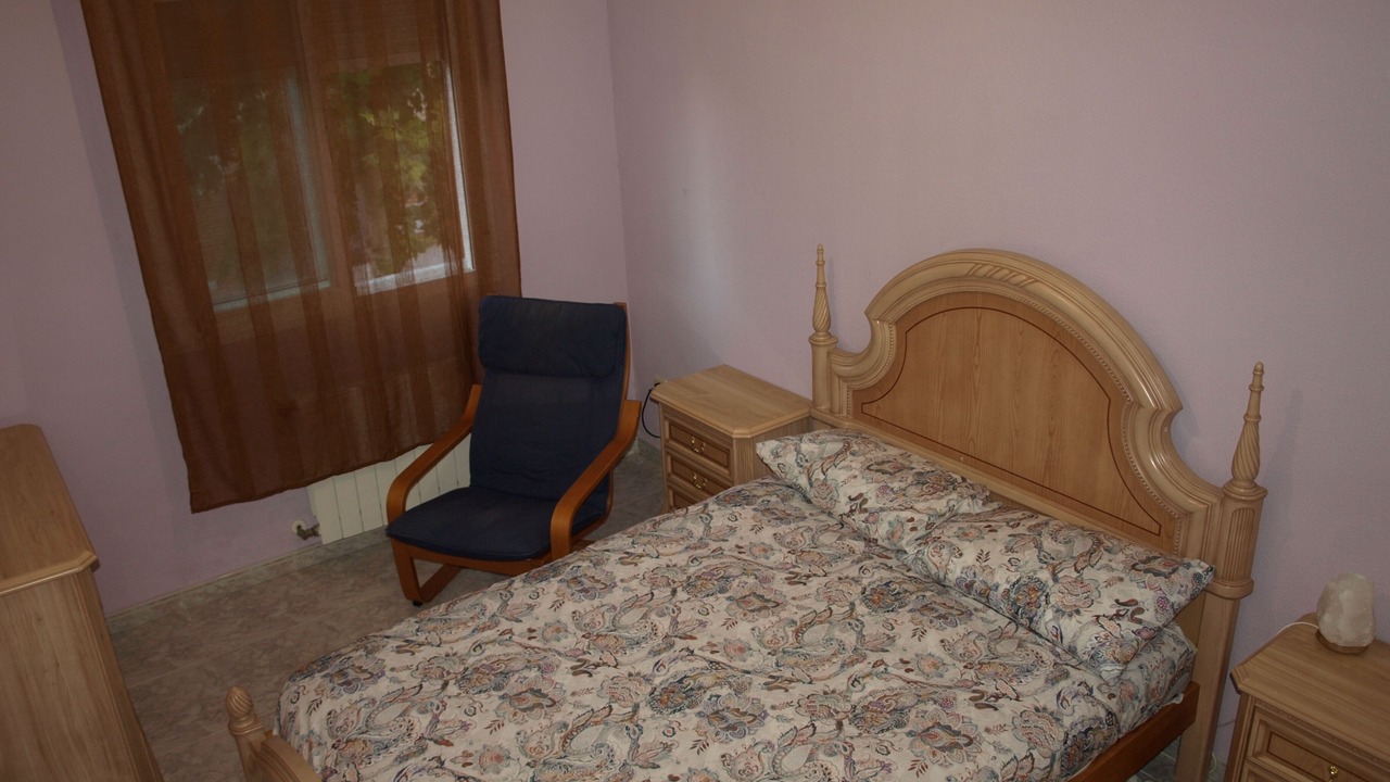 Photo of Bedroom in Batres