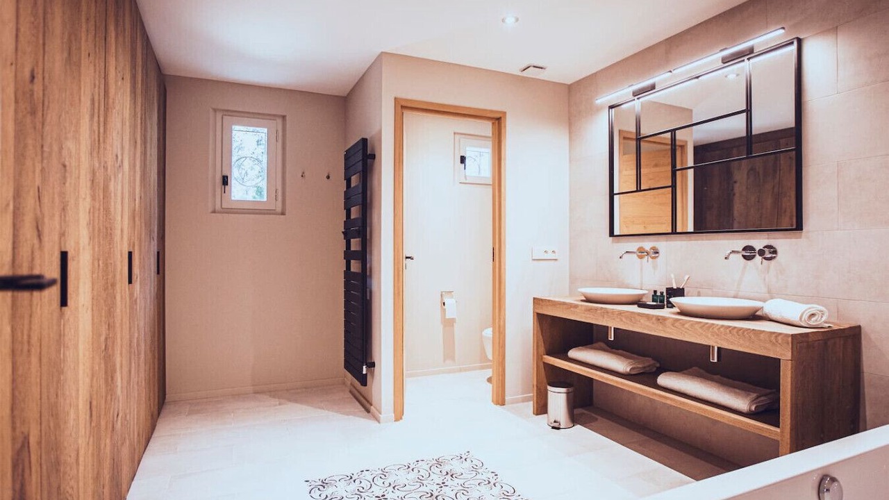 Photo of Bathroom in Saint-Siffret