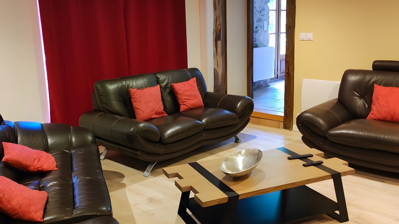 Photo of Livingroom in Saint-Genest-de-Contest