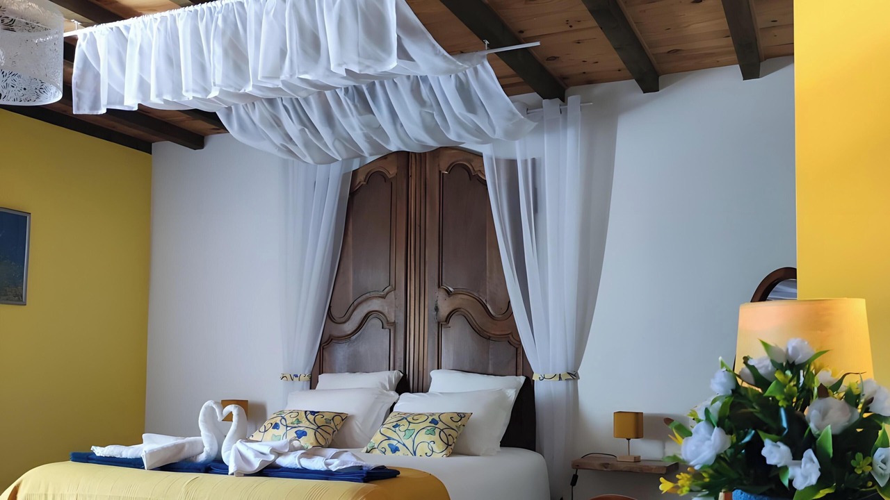 Photo of Bedroom in Saint-Genest-de-Contest