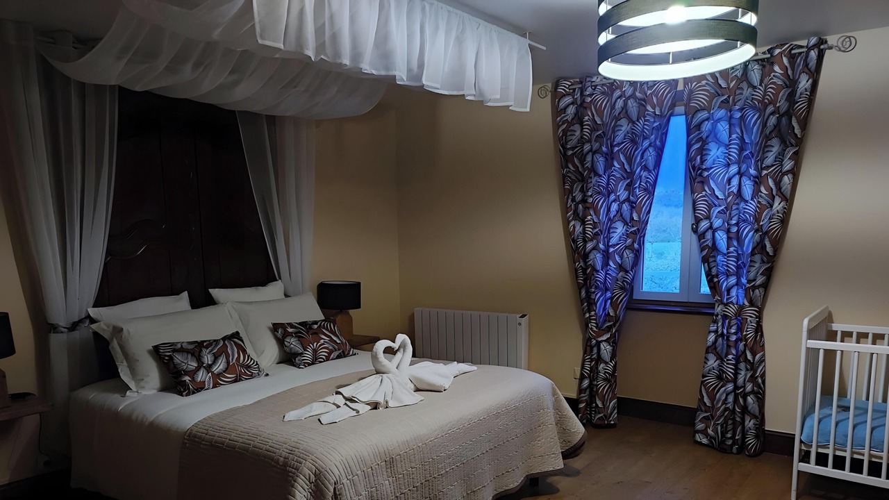 Photo of Bedroom in Saint-Genest-de-Contest