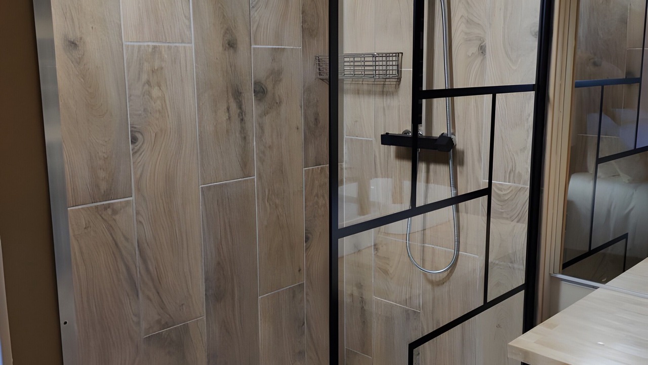 Photo of Bathroom in Saint-Genest-de-Contest