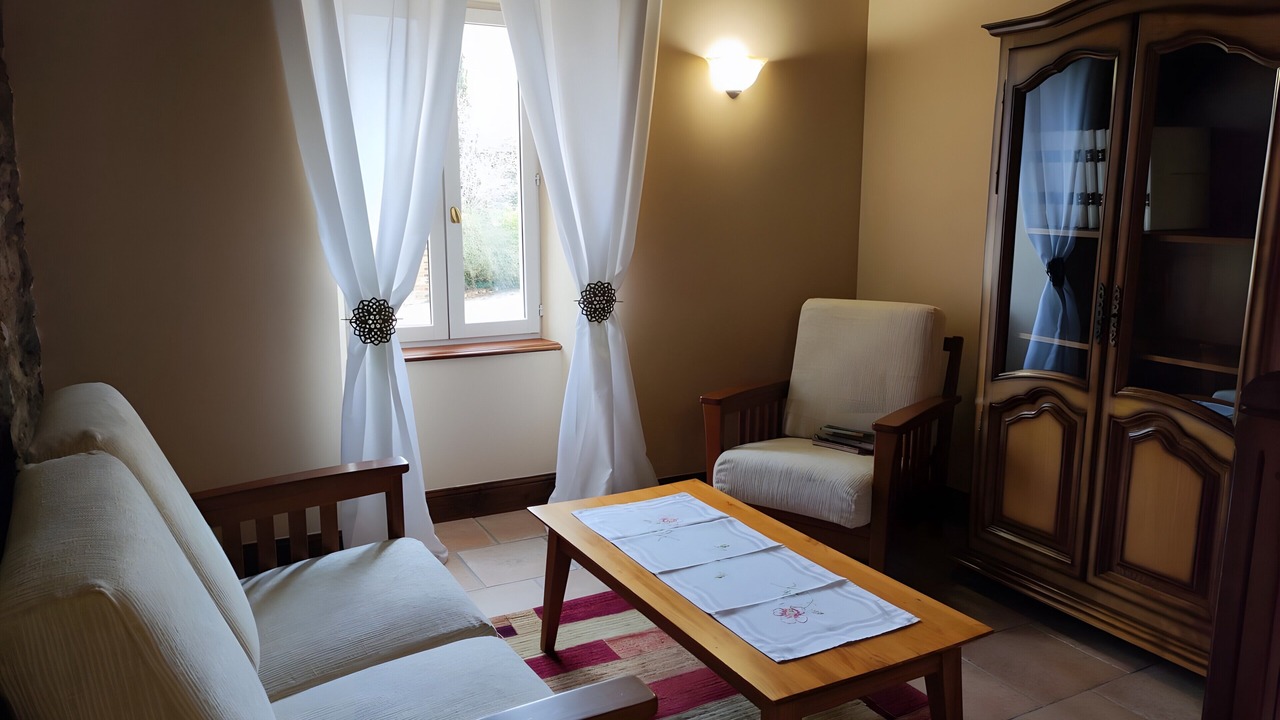 Photo of Livingroom in Saint-Genest-de-Contest