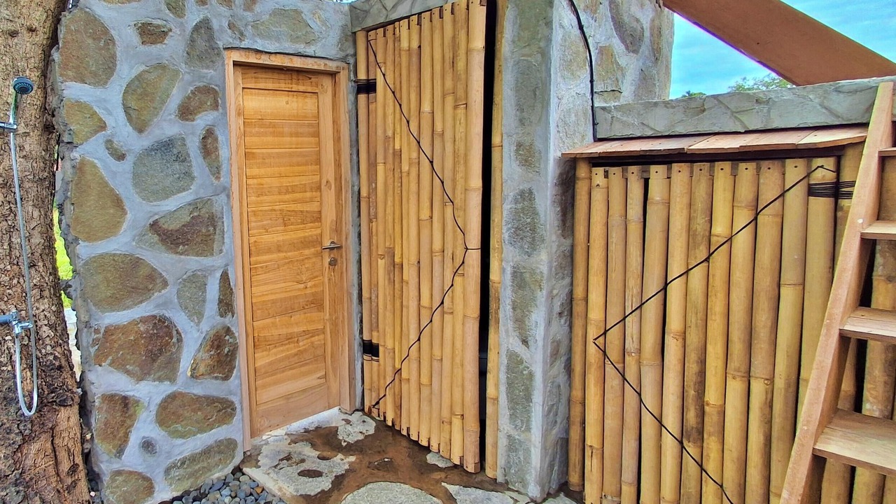 Photo of Outdoor in Kalisada