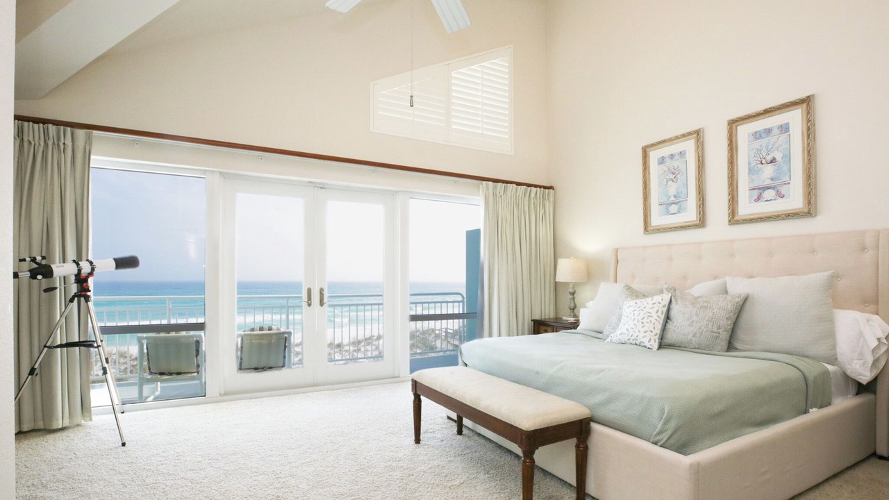 Photo of Bedroom in White Sands