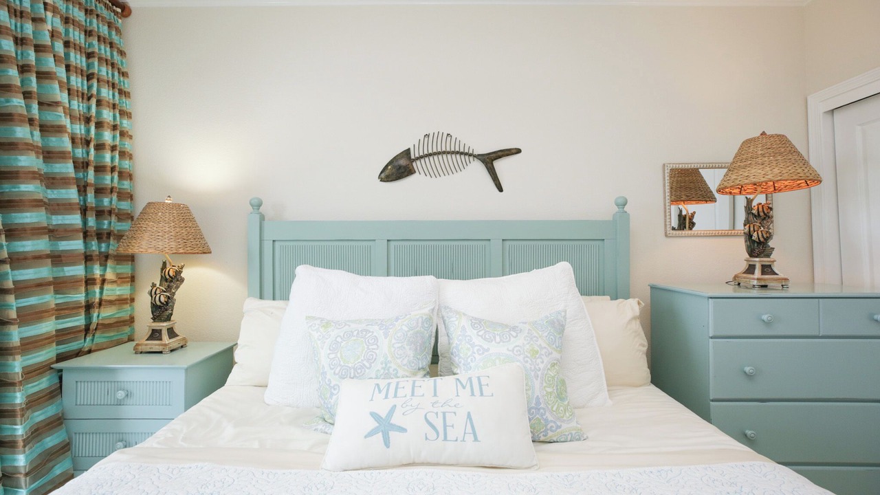 Photo of Bedroom in White Sands