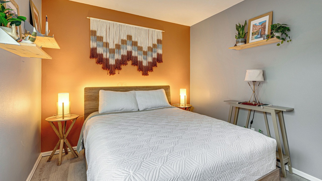 Photo of Bedroom in Walnut Grove