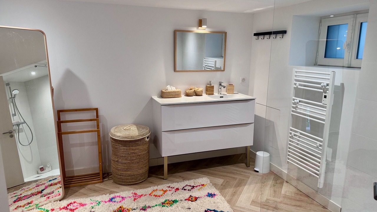Photo of Bathroom in Pornichet