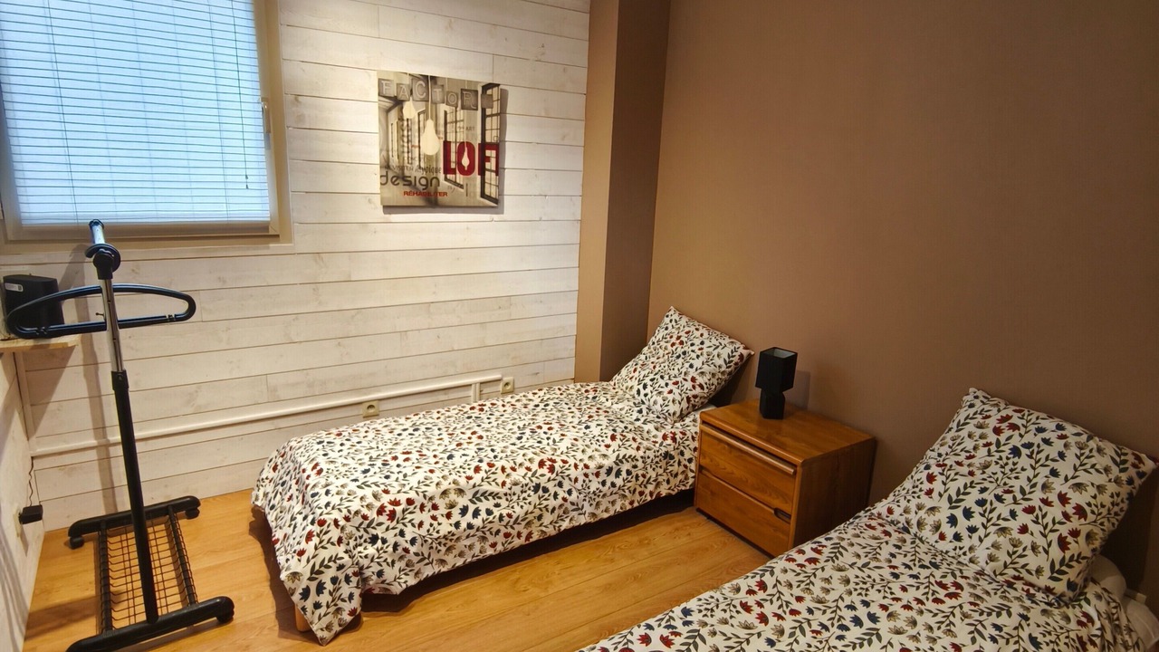 Photo of Bedroom in Charly