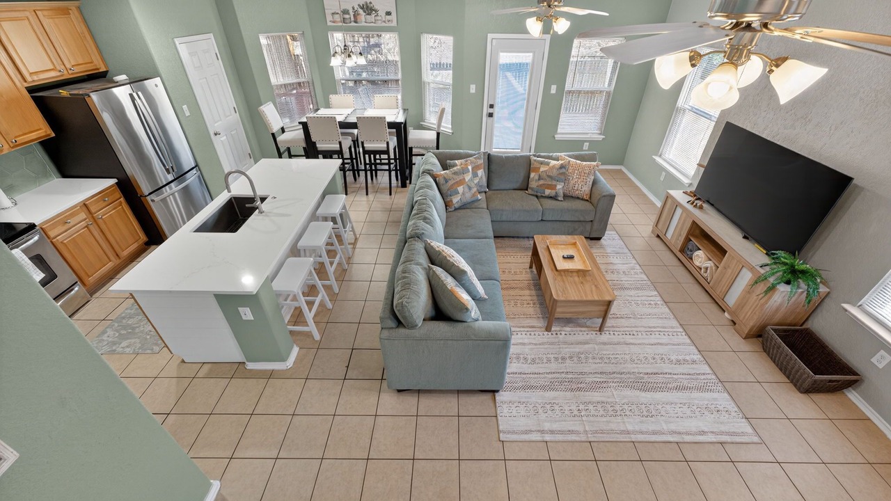 Photo of Livingroom in Arboretum