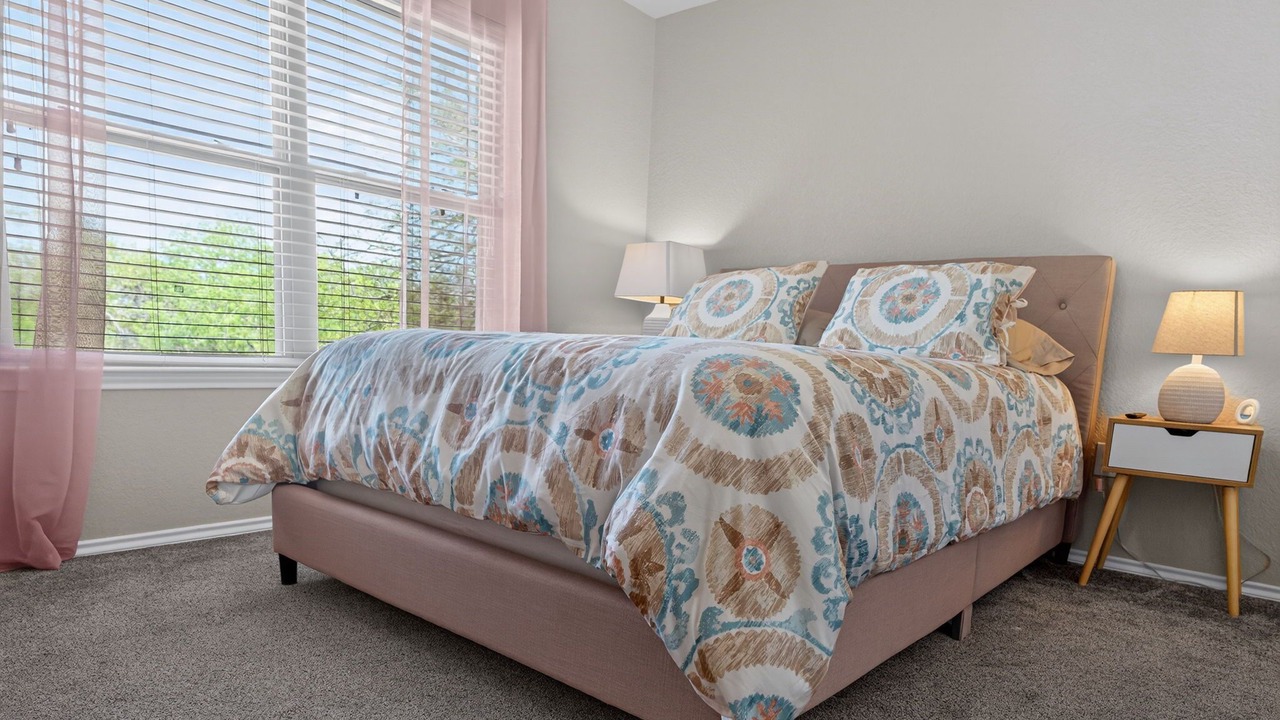 Photo of Bedroom in Arboretum