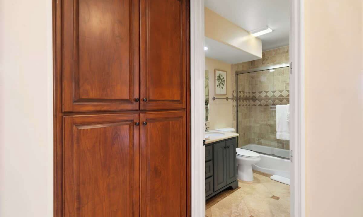 Photo of Bathroom in Lake Balboa