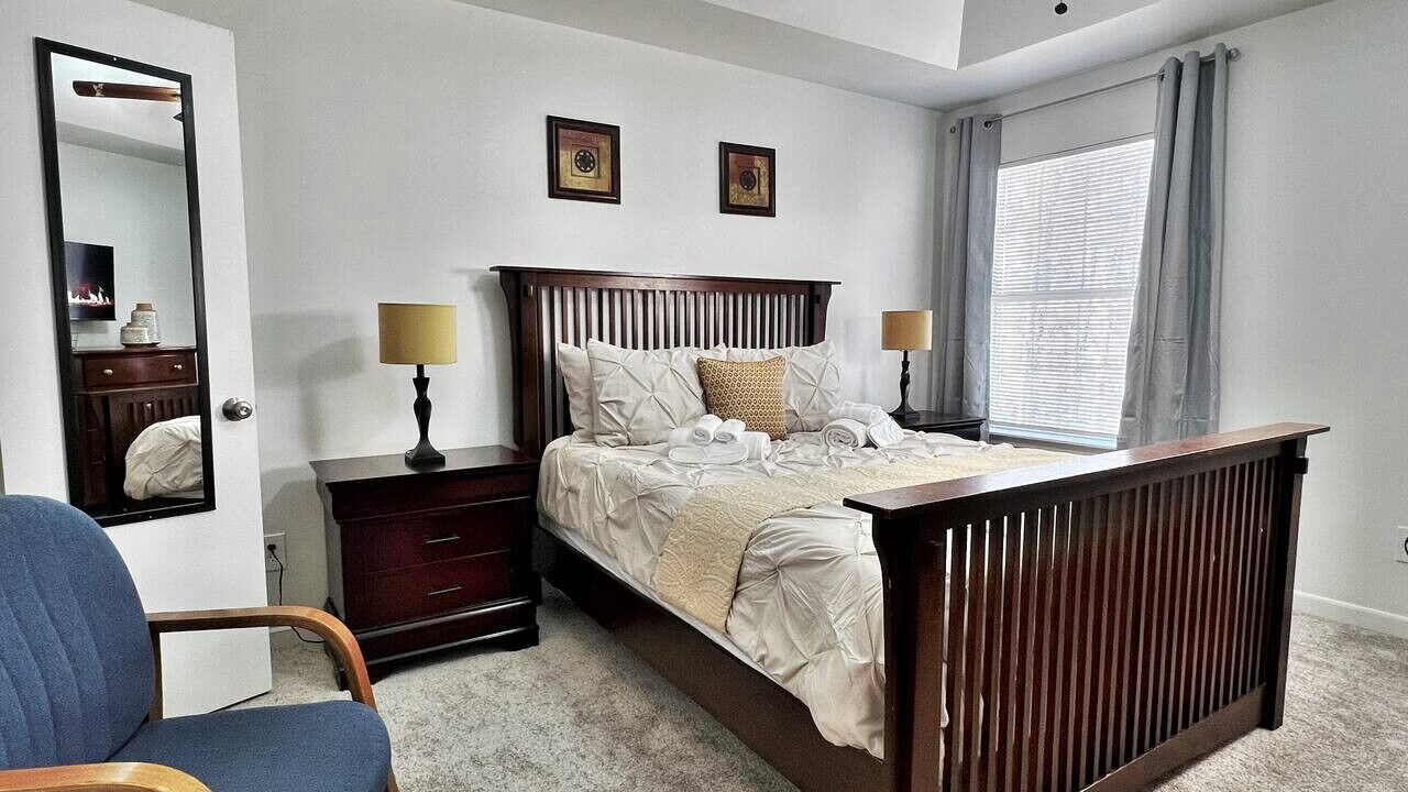 Photo of Bedroom in Irondale