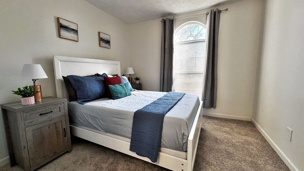Photo of Bedroom in Irondale