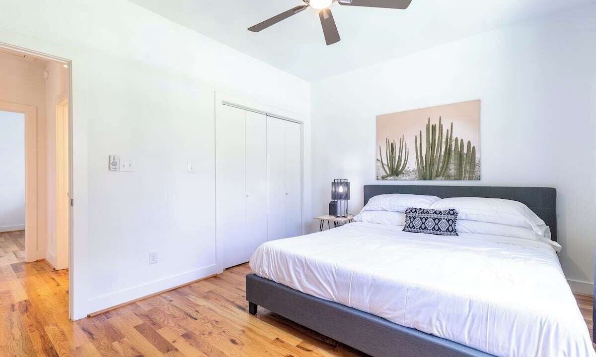 Photo of Bedroom in Lawndale/ Wayside