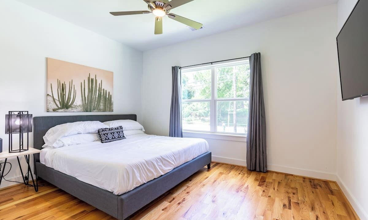 Photo of Bedroom in Lawndale/ Wayside