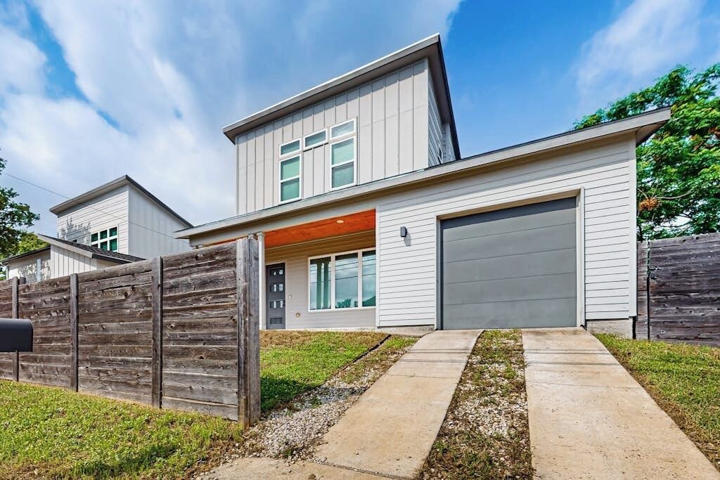 Photo of Outdoor in Foster Heights