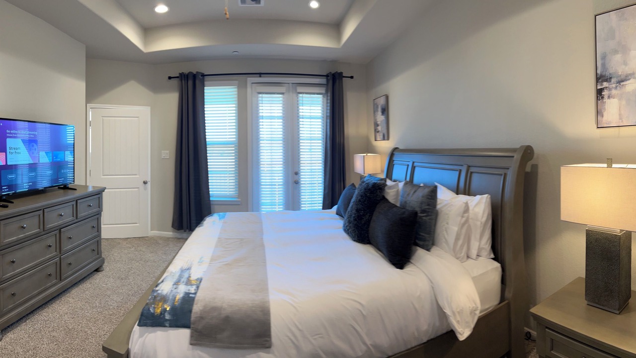 Photo of Bedroom in League City
