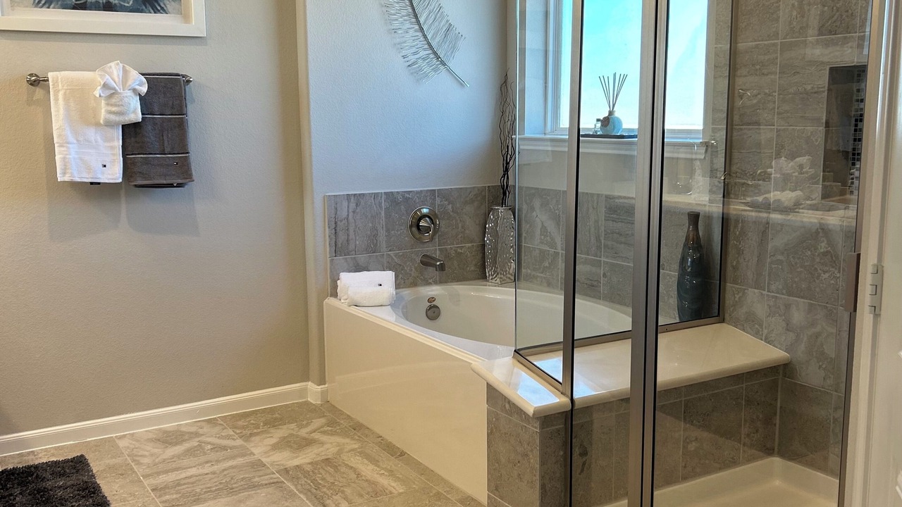Photo of Bathroom in League City