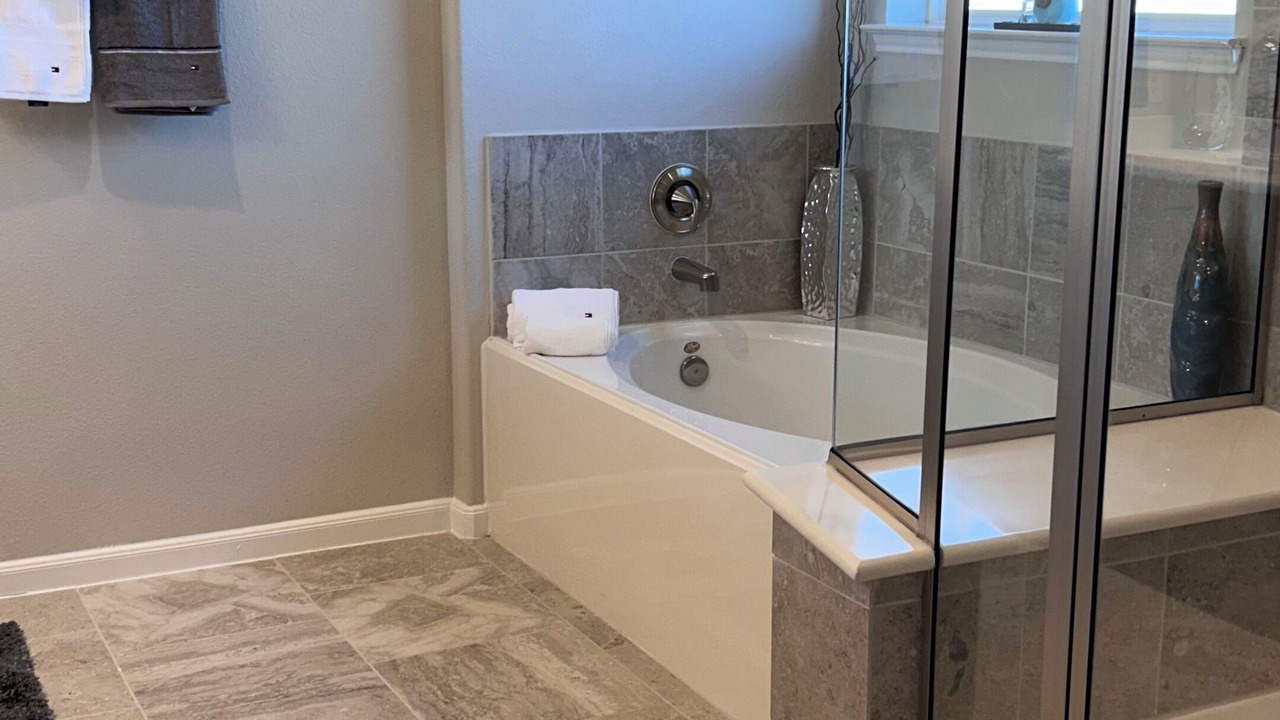 Photo of Bathroom in League City