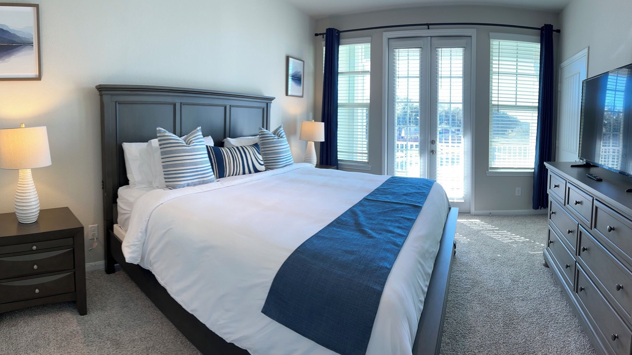 Photo of Bedroom in League City