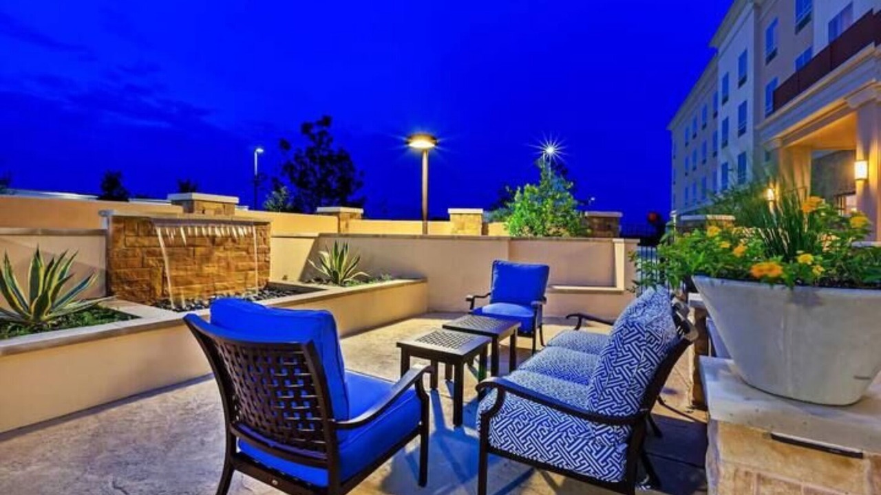 Photo of Patio Balcony in The Colony