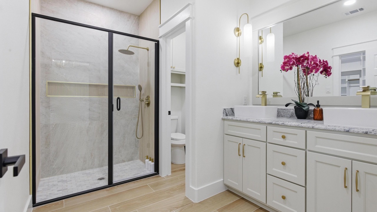 Photo of Bathroom in Fort Worth