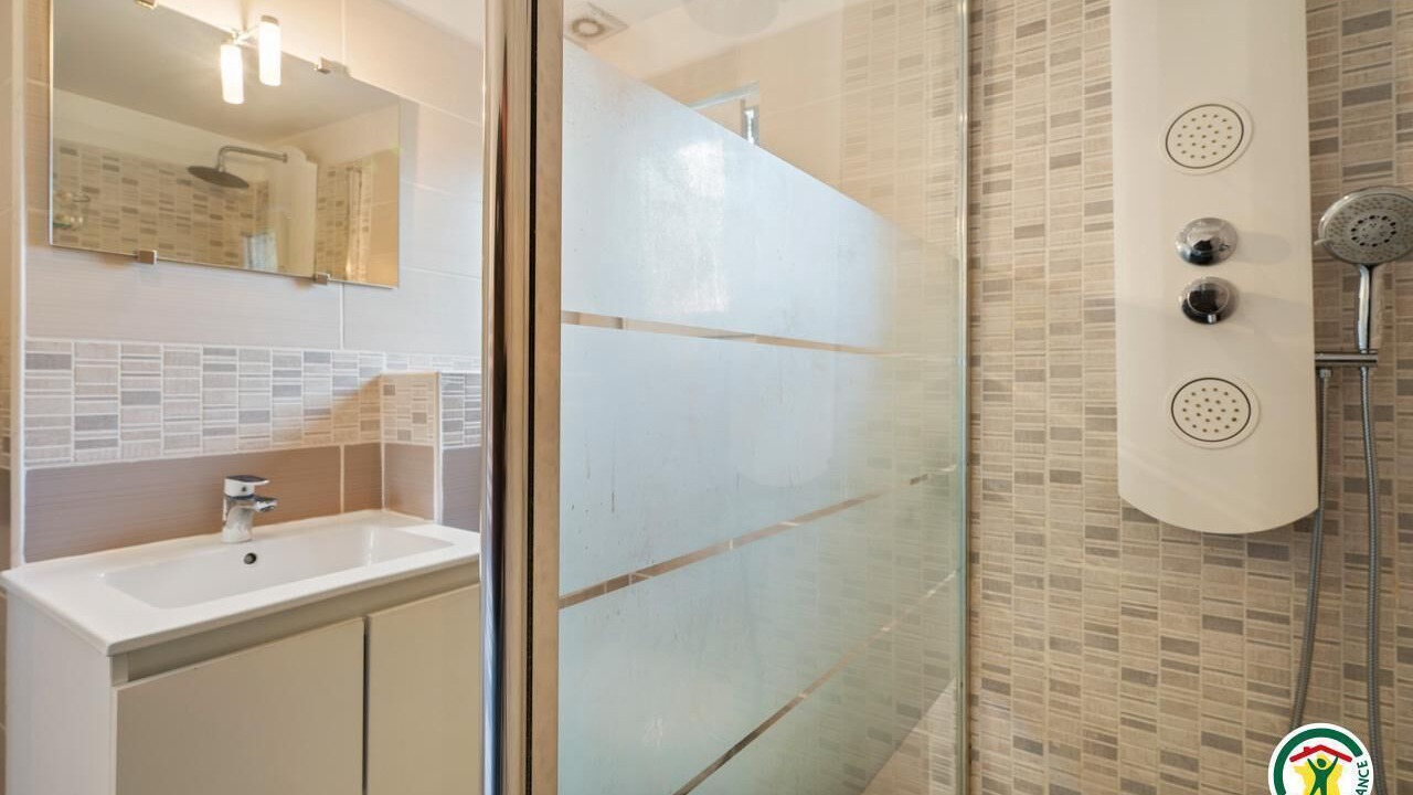 Photo of Bathroom in Allouville-Bellefosse