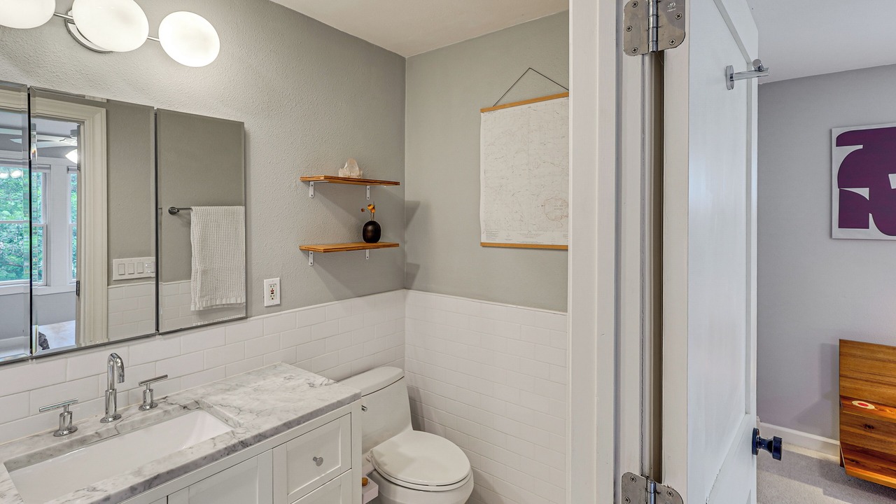Photo of Bathroom in North Loop
