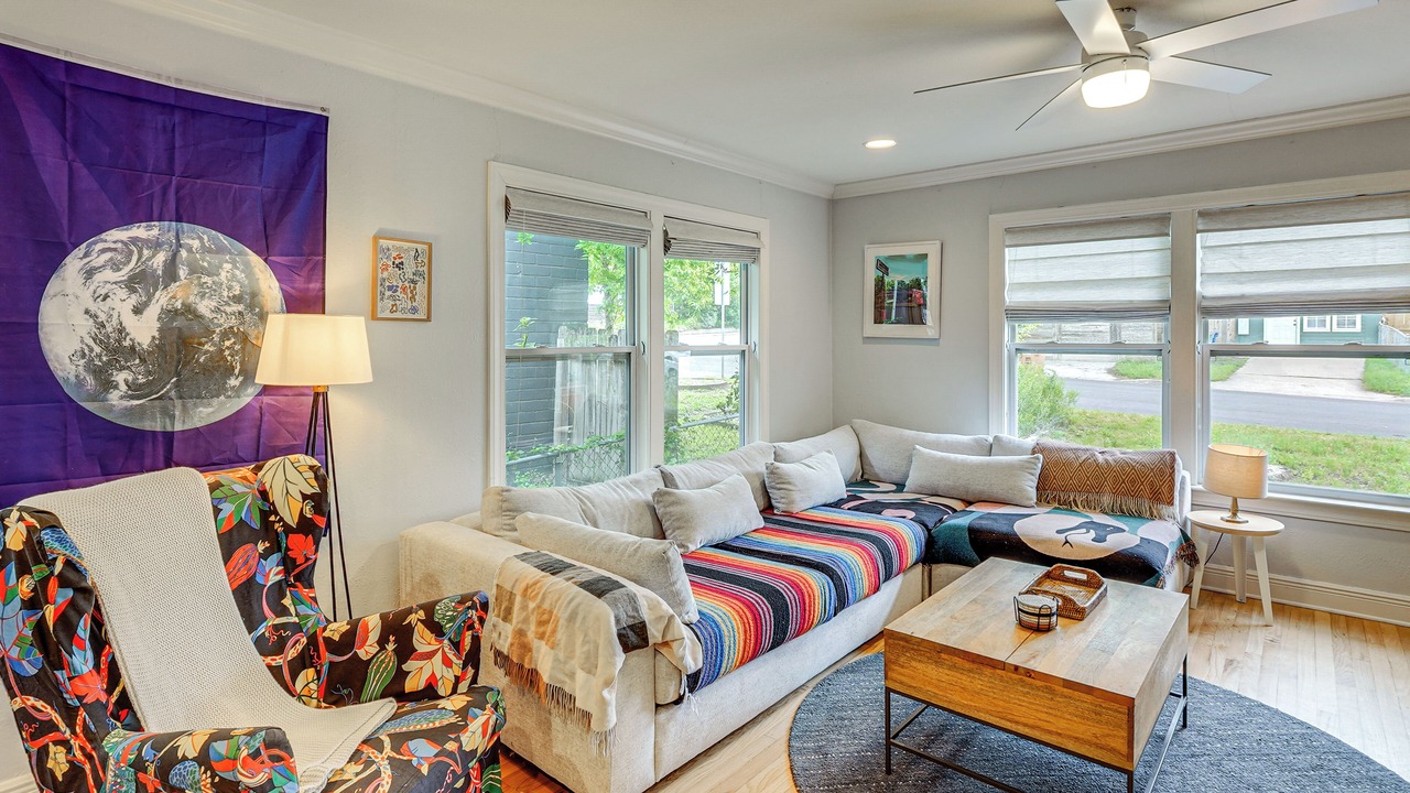 Photo of Livingroom in North Loop