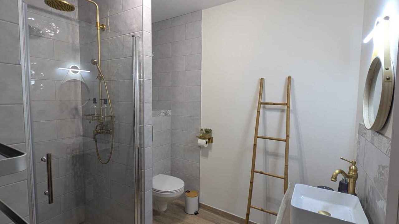 Photo of Bathroom in Seyches